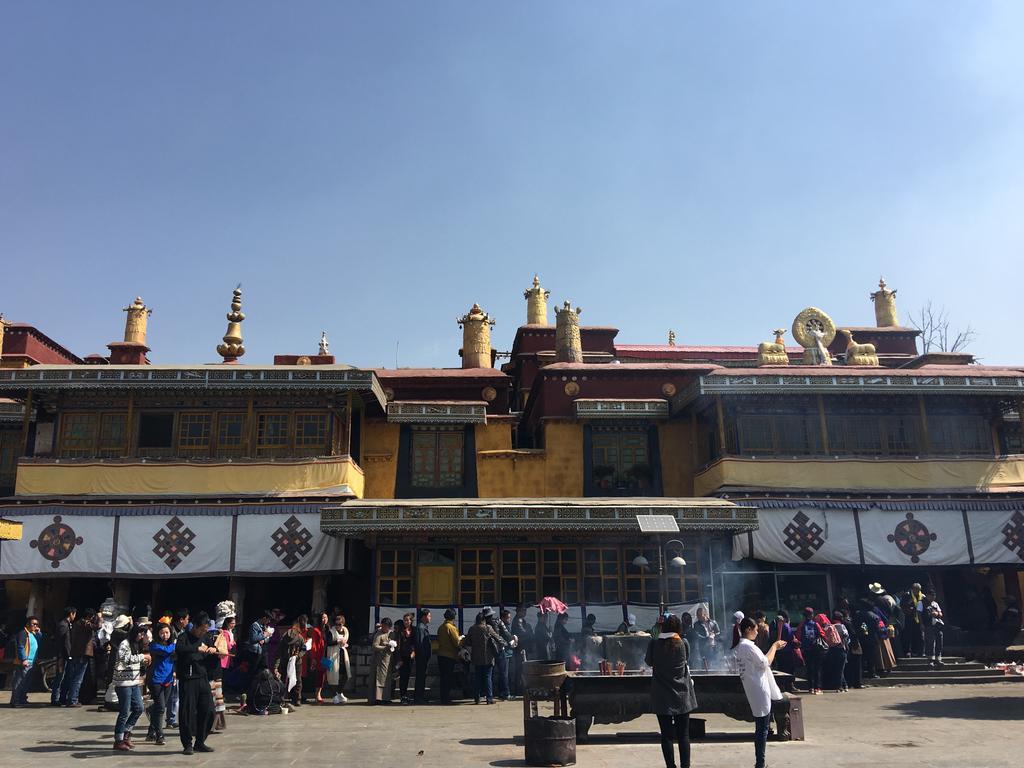 Tibet Minshan Hotel Лхаса Экстерьер фото